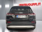 Audi Q4 e-tron 2021 Musta