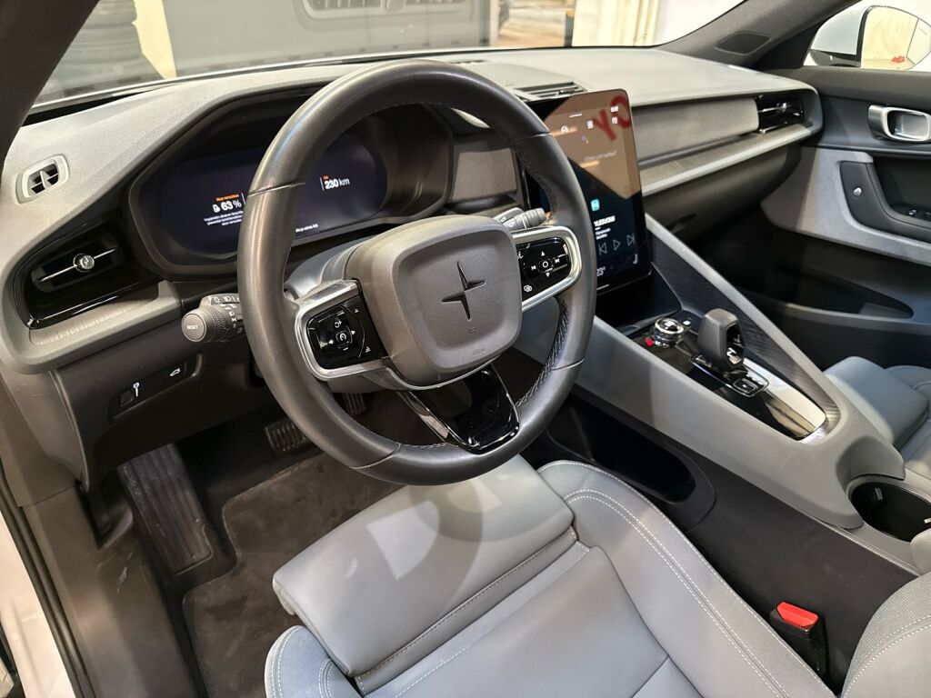 Polestar 2 2022 Harmaa