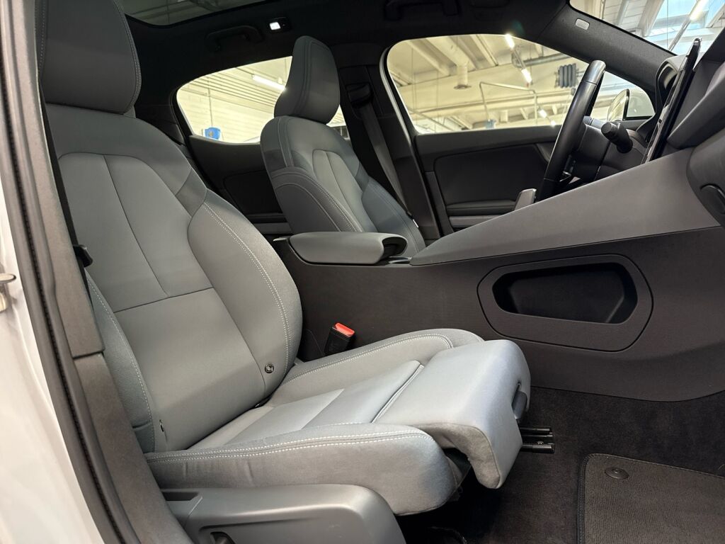 Polestar 2 2022 Harmaa