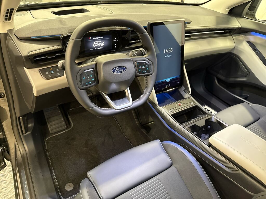 Ford Explorer 2026 Harmaa