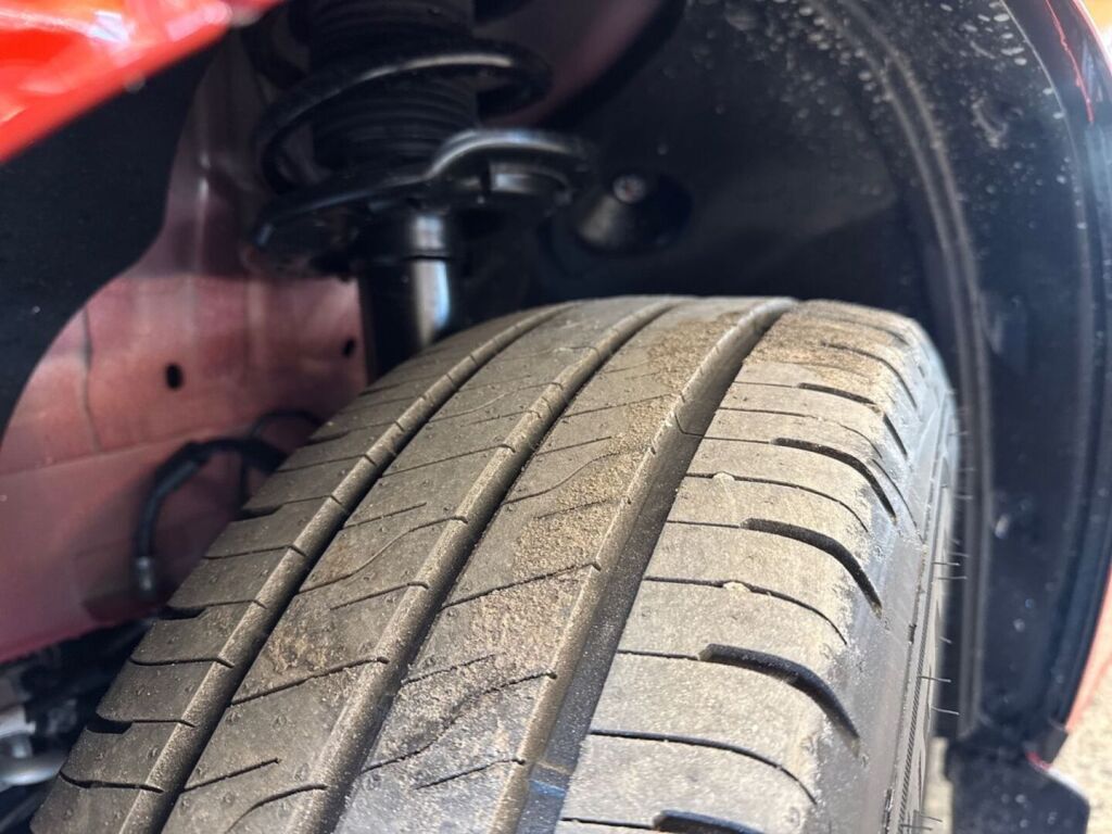 Ford Transit Custom 2026 Artisan Red