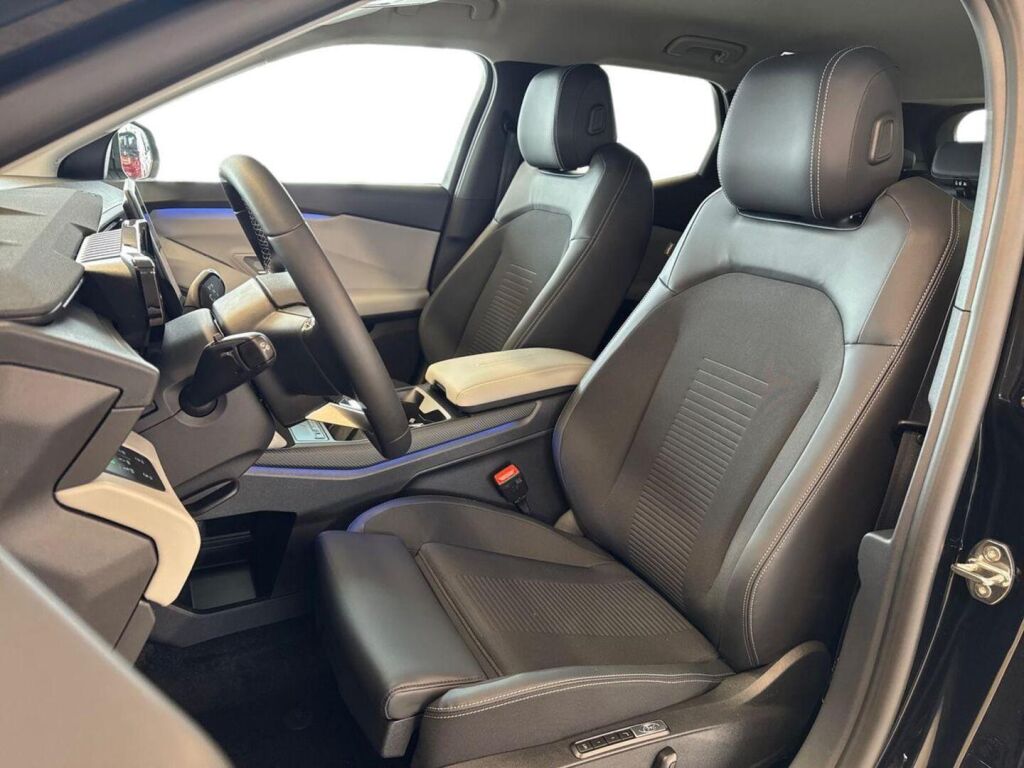 Ford Explorer 2026 Agate Black