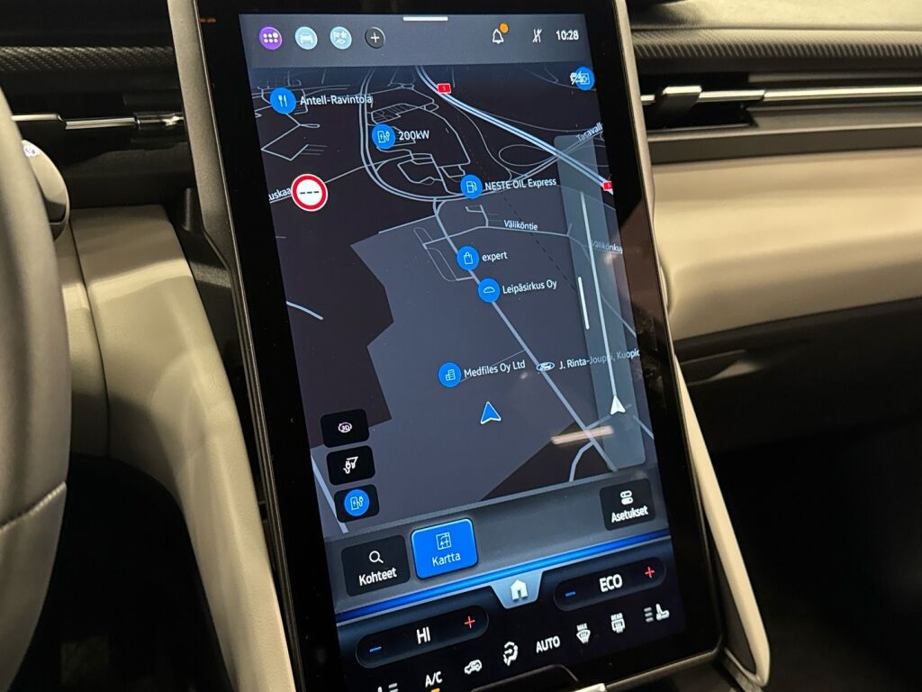 Ford Capri 2025 Punainen