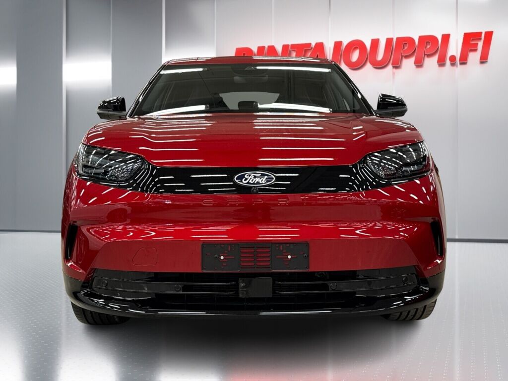Ford Capri 2025 Punainen