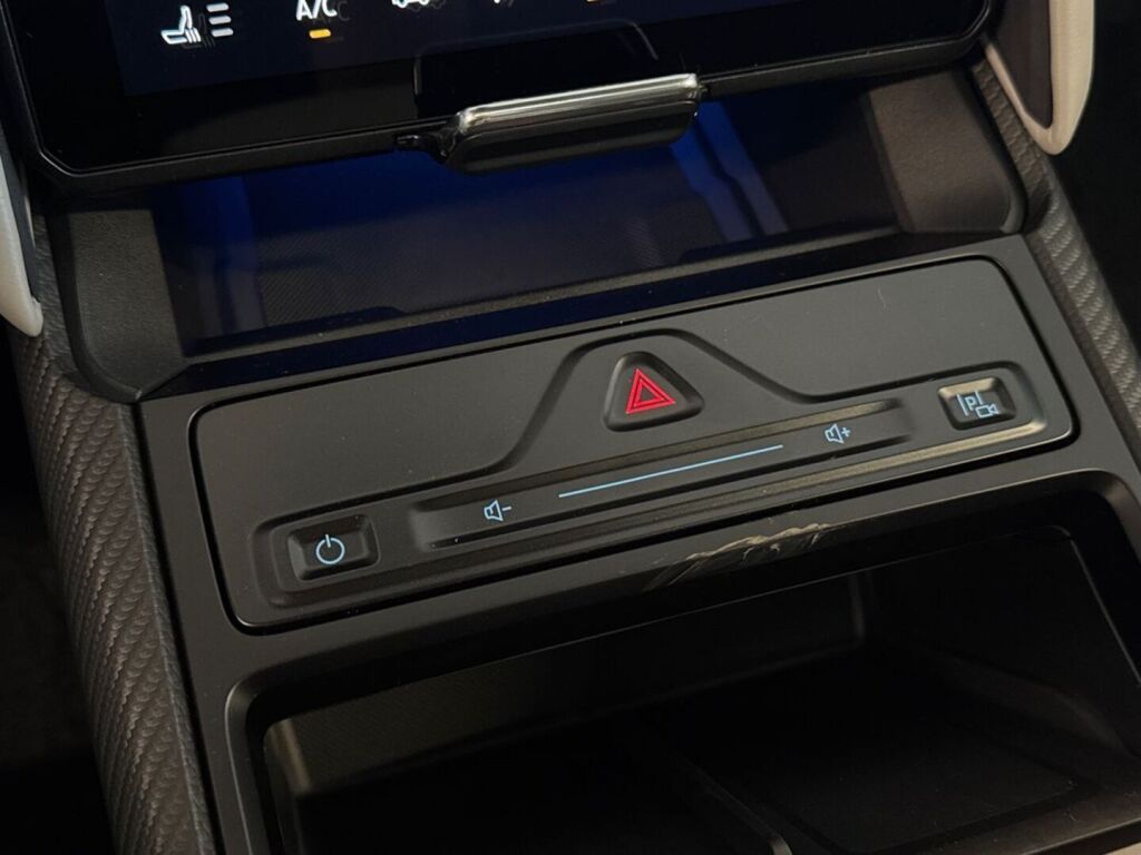 Ford Capri 2026 Frozen White