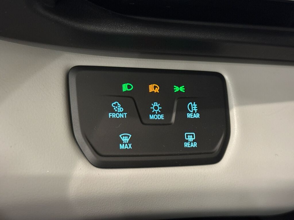 Ford Capri 2026 Sininen