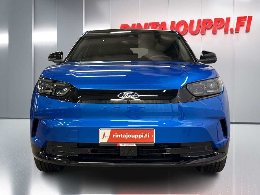 Ford Capri 2026 Sininen