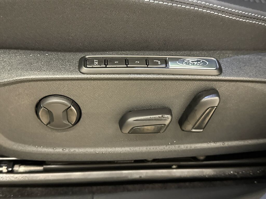 Ford Capri 2026 Valkoinen