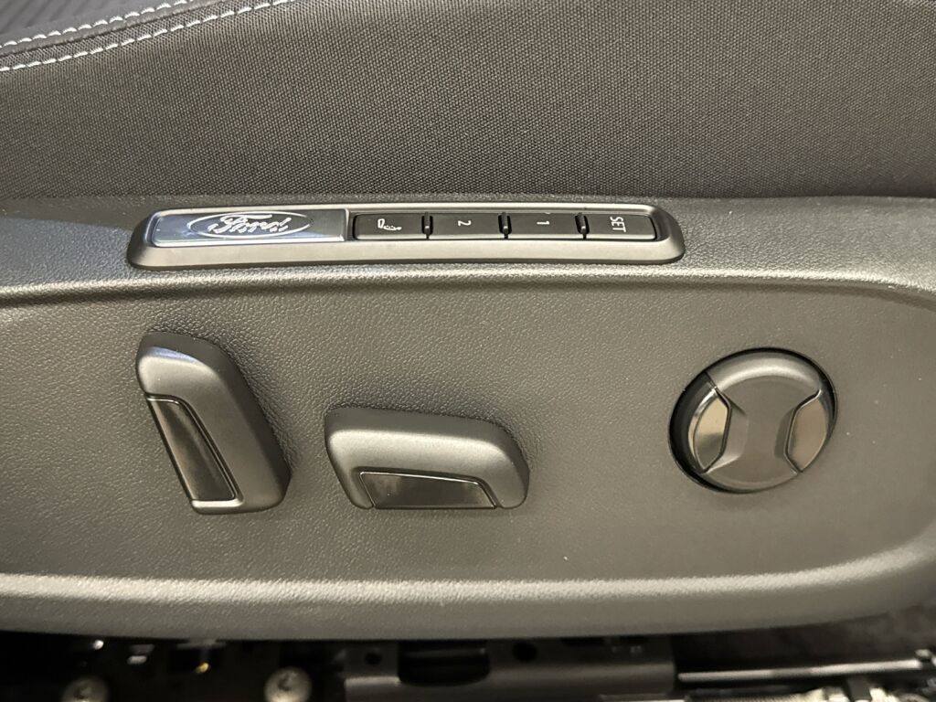 Ford Capri 2026 Valkoinen