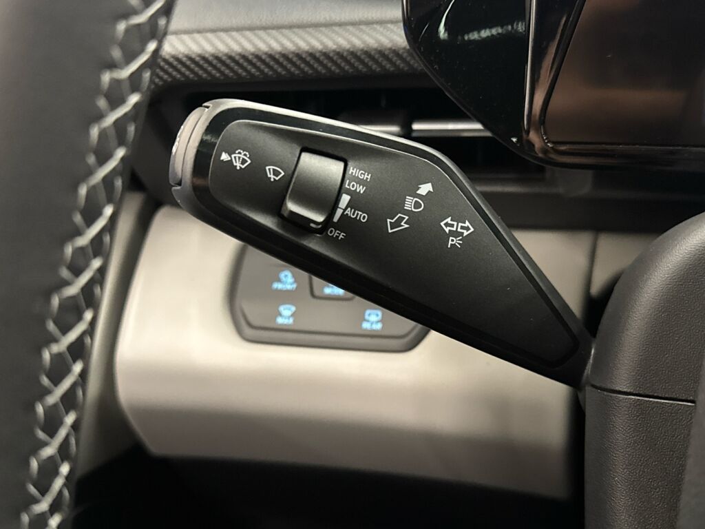 Ford Capri 2026 Valkoinen