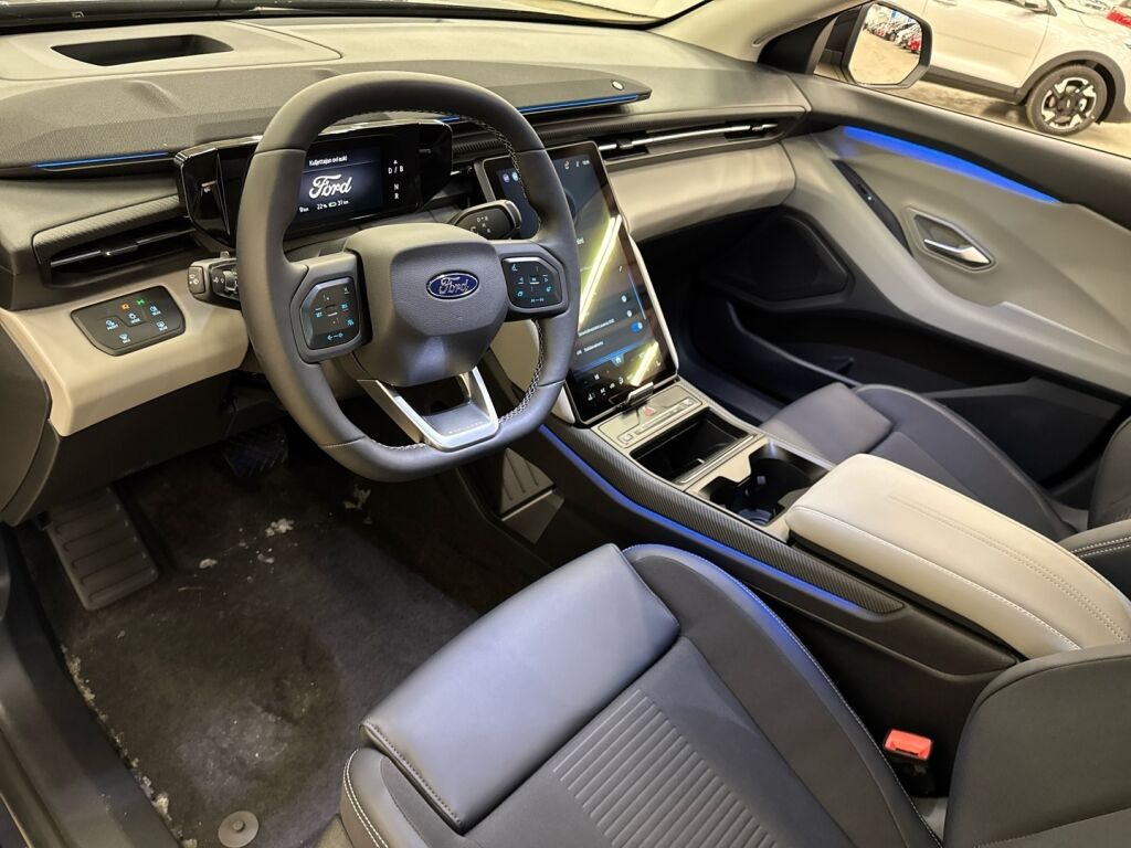 Ford Explorer 2026 Sininen