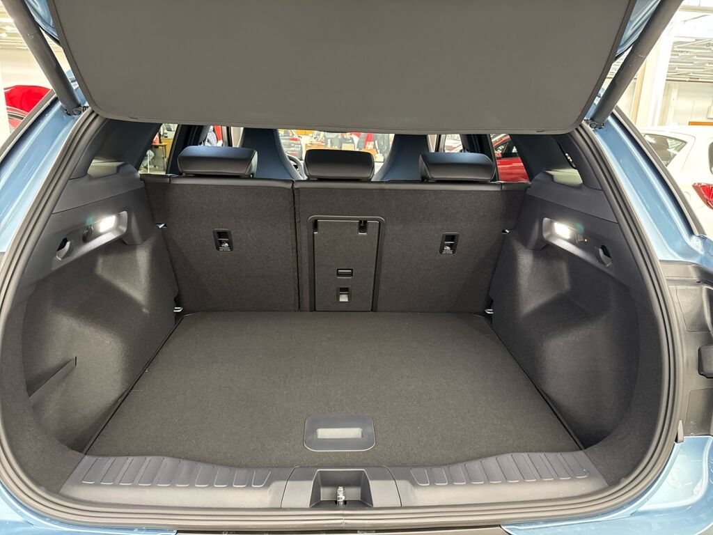 Ford Explorer 2026 Sininen