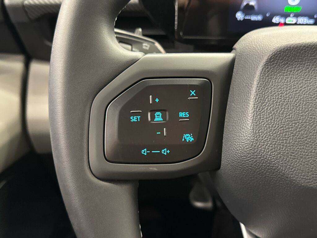 Ford Explorer 2026 Sininen