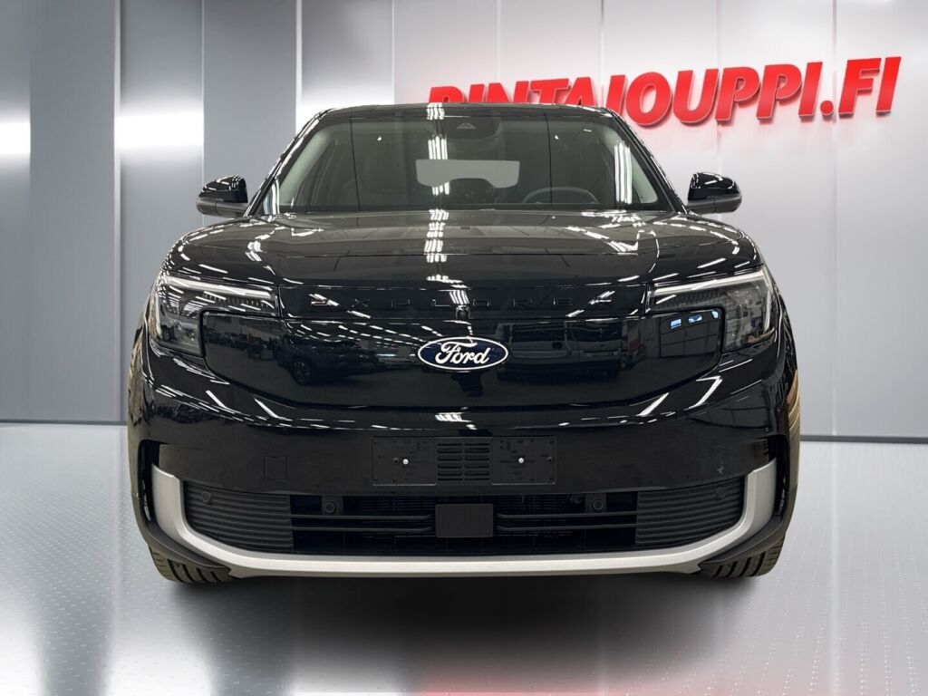 Ford Explorer 2026 Musta