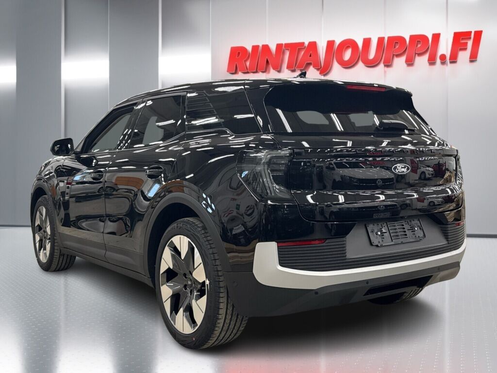 Ford Explorer 2026 Musta