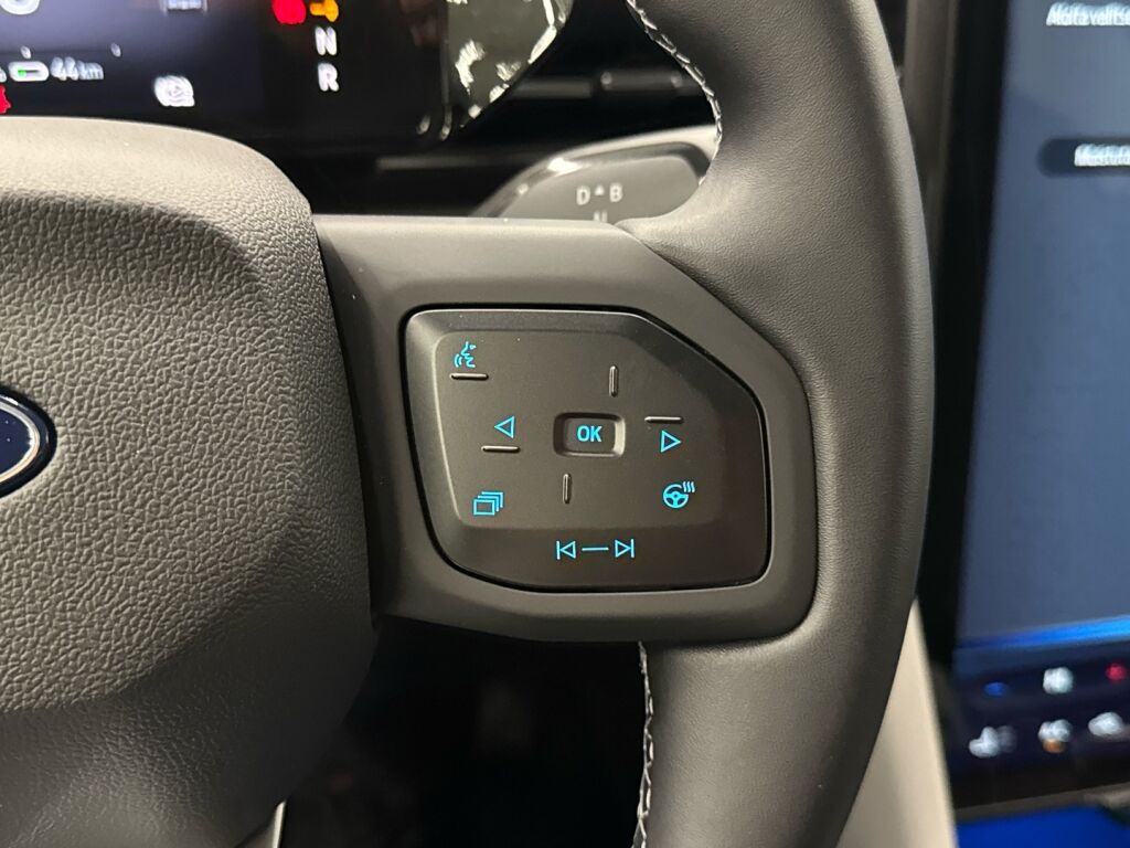 Ford Explorer 2026 Sininen