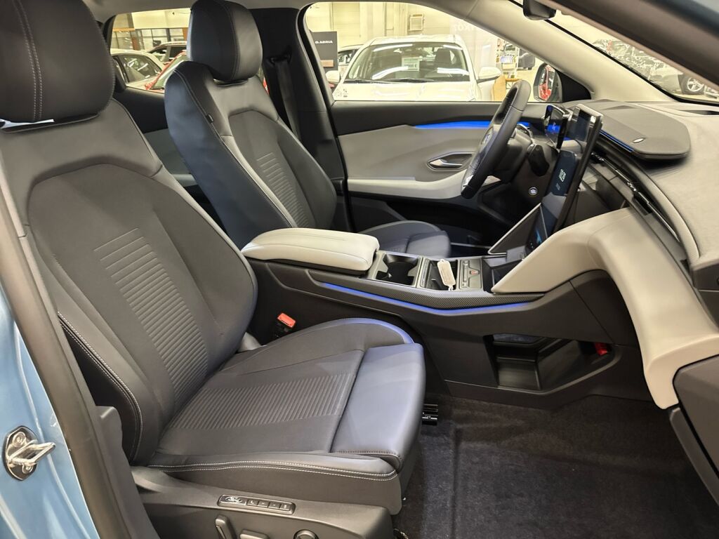 Ford Explorer 2026 Sininen