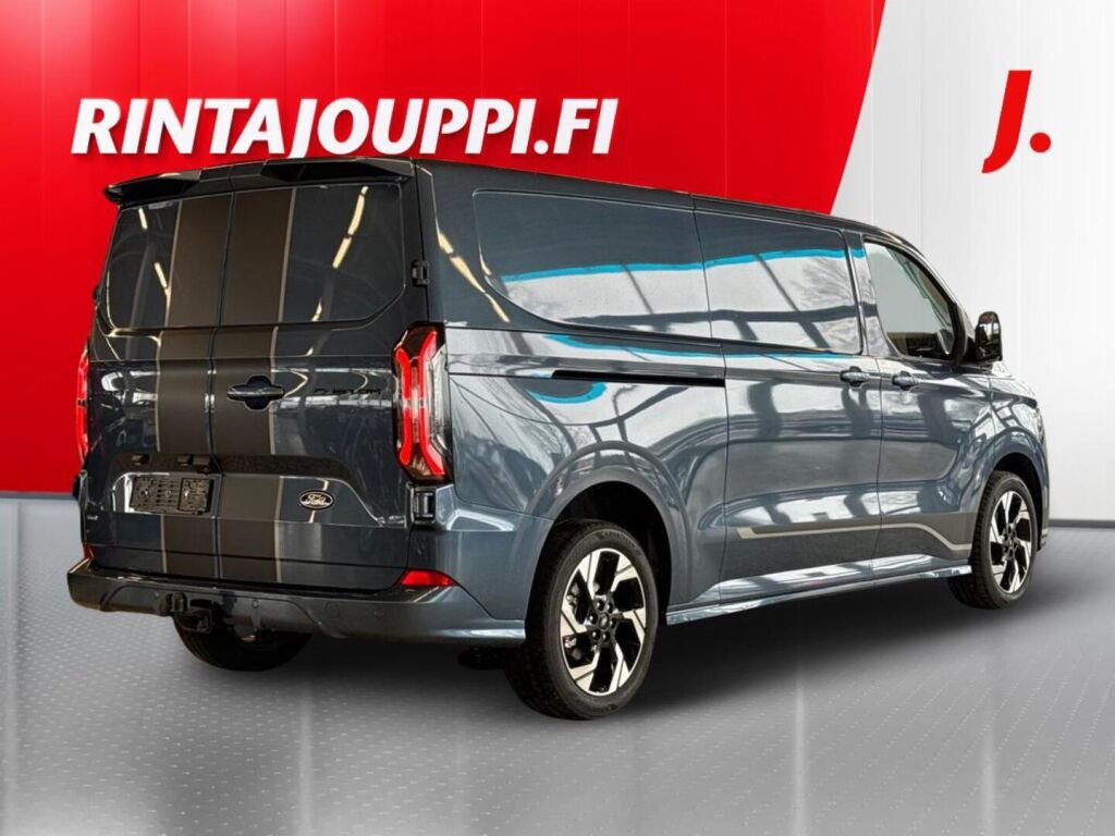 Ford Transit Custom 2026 Chrome Blue