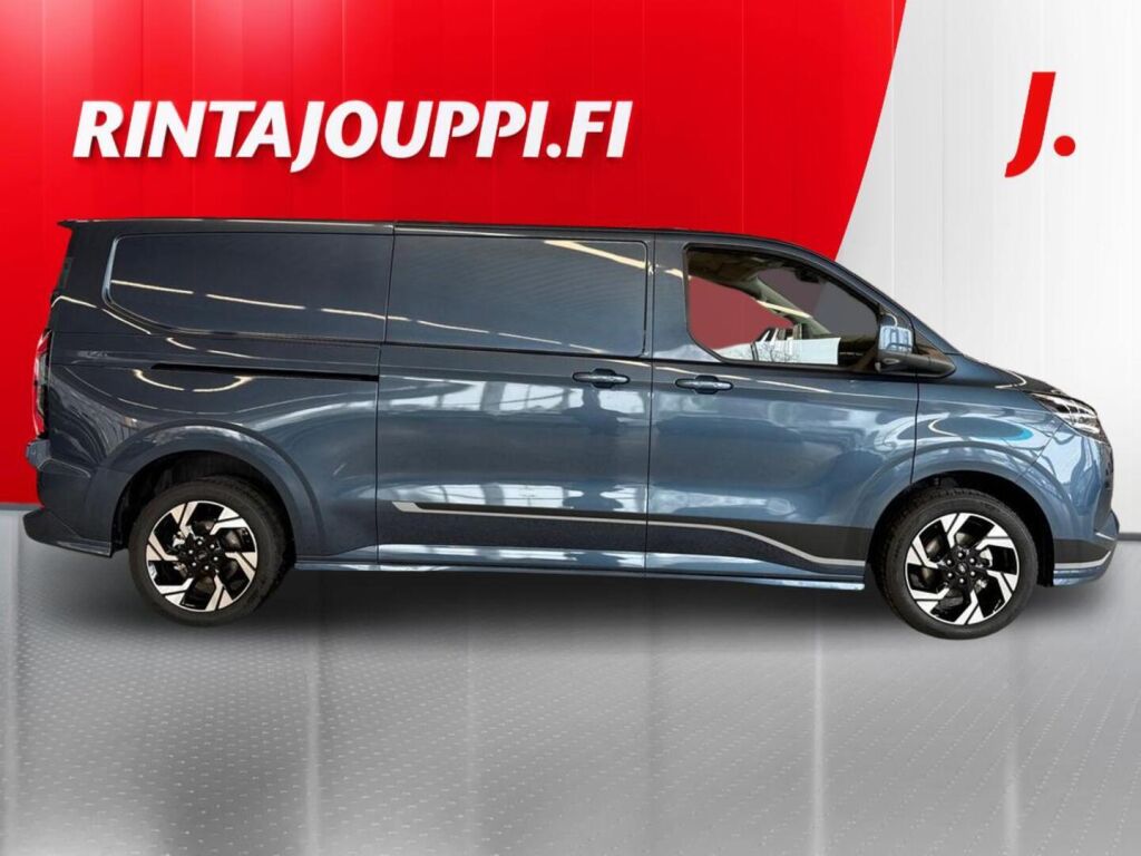 Ford Transit Custom 2026 Chrome Blue