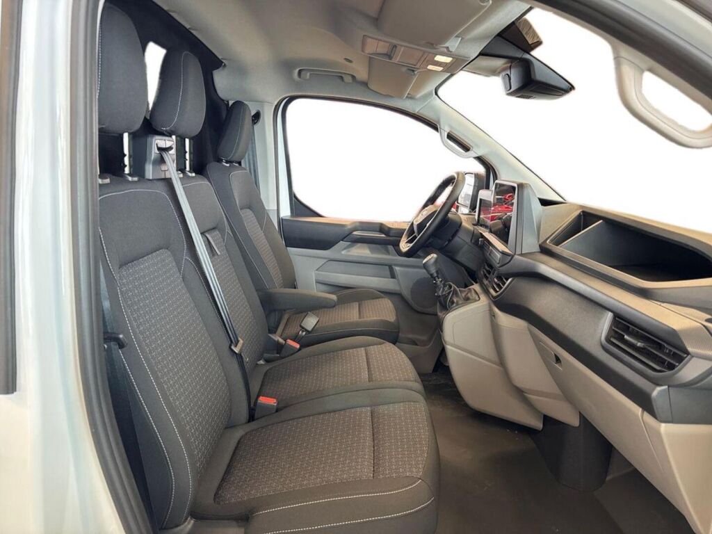 Ford Transit Custom 2026 Frozen White