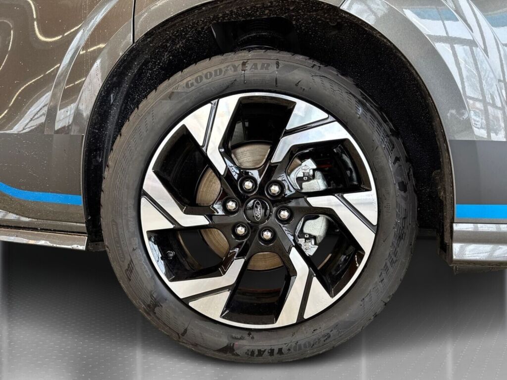 Ford Transit Custom 2026 Magnetic