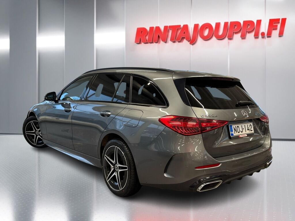 Mercedes-Benz C 2023 