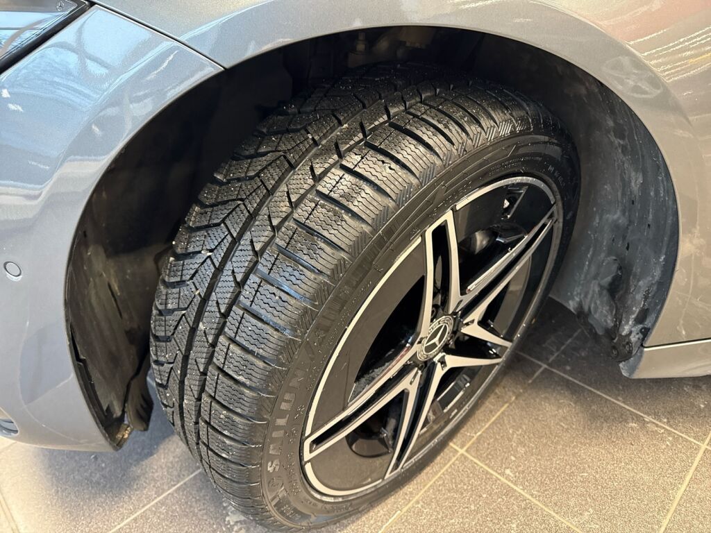 Mercedes-Benz C 2023 