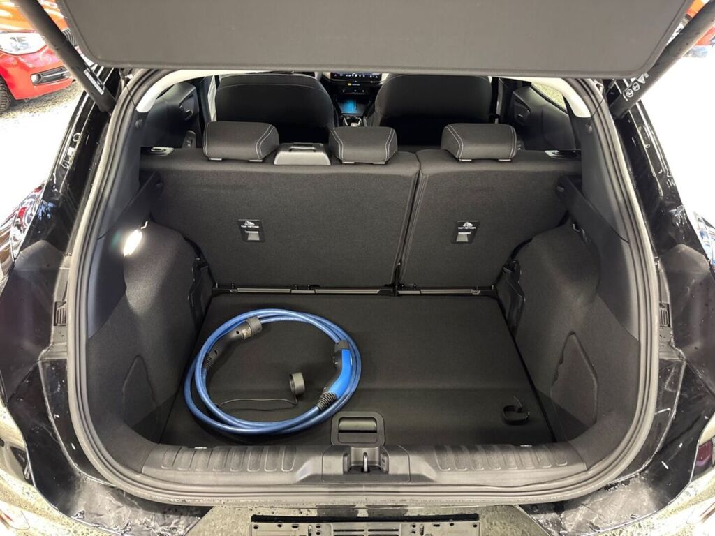 Ford Puma Gen-E 2026 Agate Black