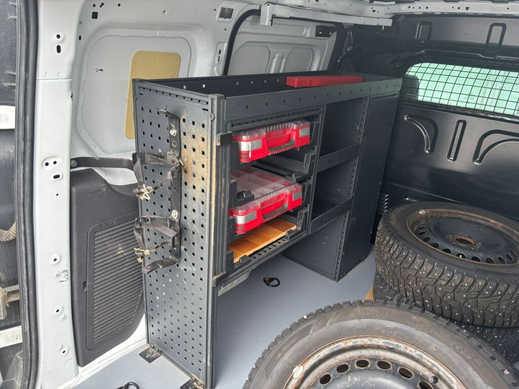 Ford Transit Connect 2018 Valkoinen