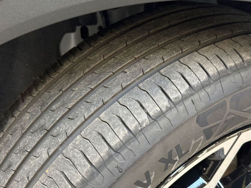 Ford Kuga 2026 Harmaa
