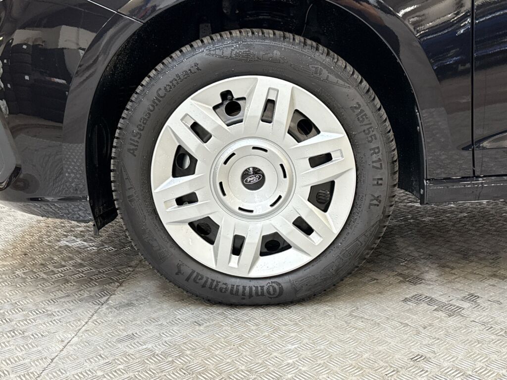 Ford Transit Connect 2026 Musta
