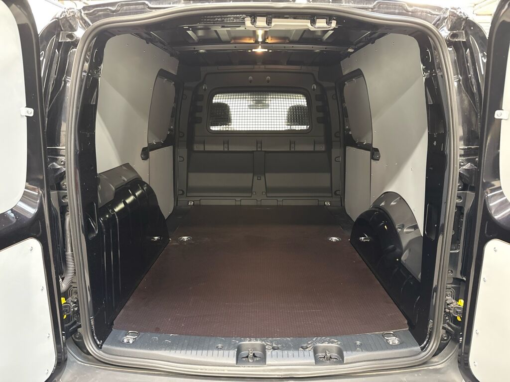 Ford Transit Connect 2026 Musta