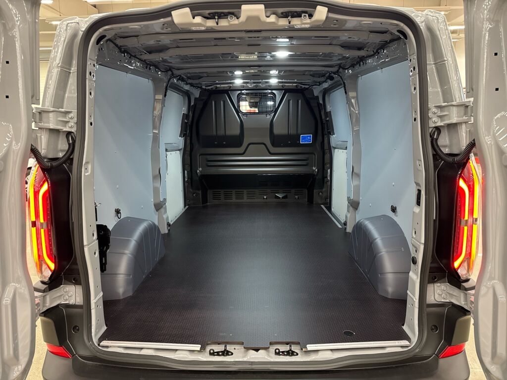 Ford Transit Custom 2026 Harmaa