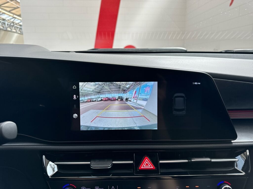 Kia Niro 2023 Vihreä