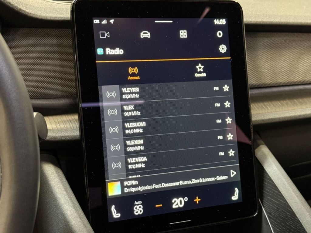 Polestar 2 2021 Musta
