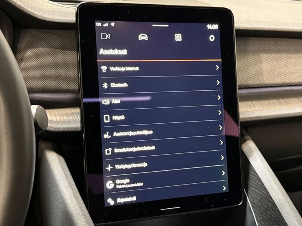Polestar 2 2021 Musta