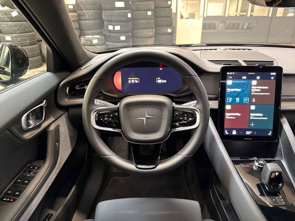 Polestar 2 2021 Musta