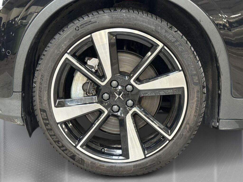 Polestar 2 2021 Musta