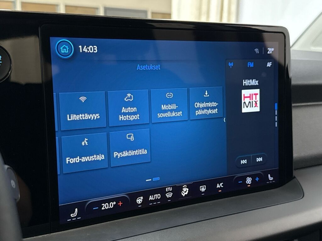 Ford Tourneo Courier 2026 Sininen