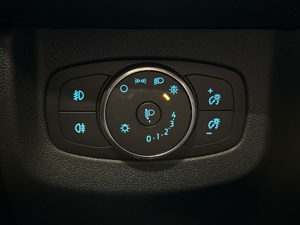 Ford Tourneo Courier 2026 Sininen