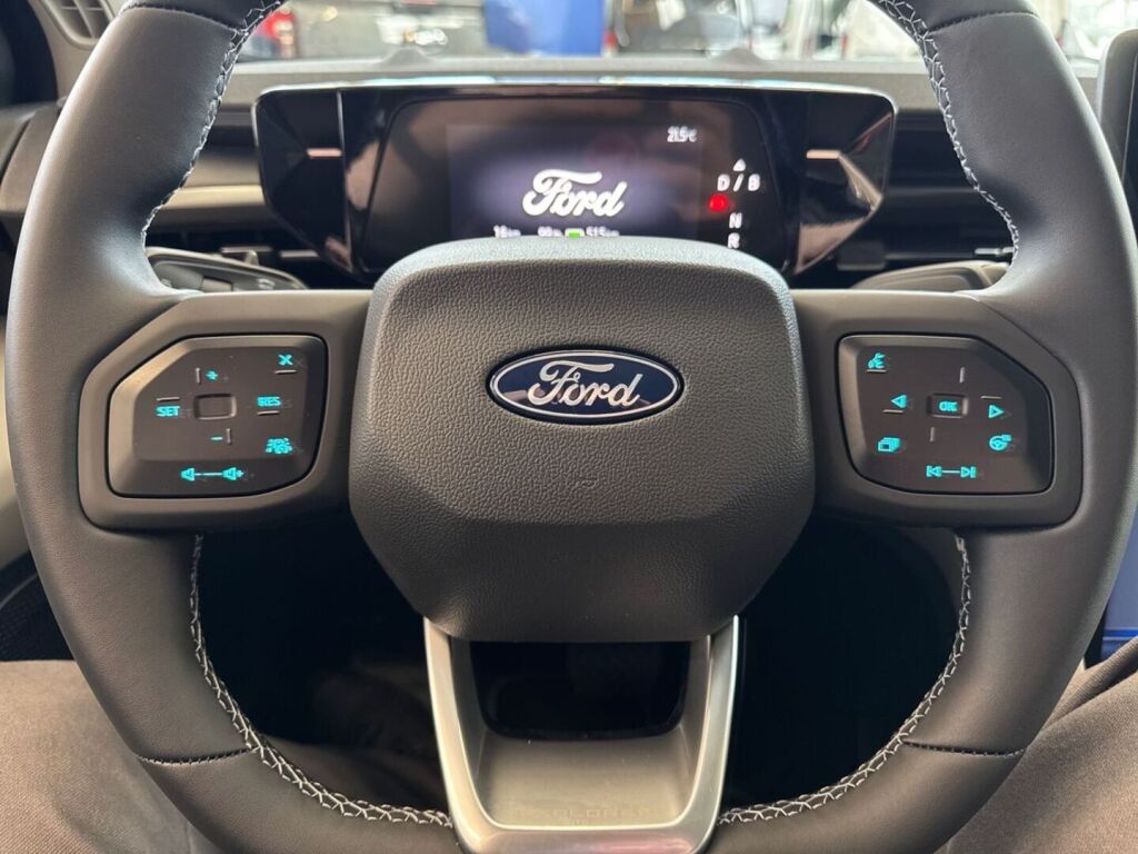 Ford Explorer 2026 Magnetic
