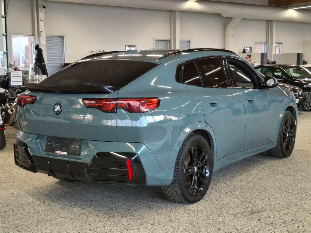 BMW iX2 2025 