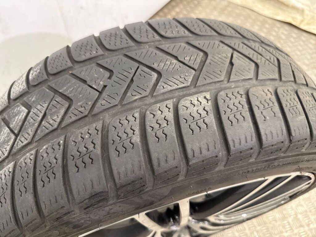 Polestar 2 2023 Magnesium
