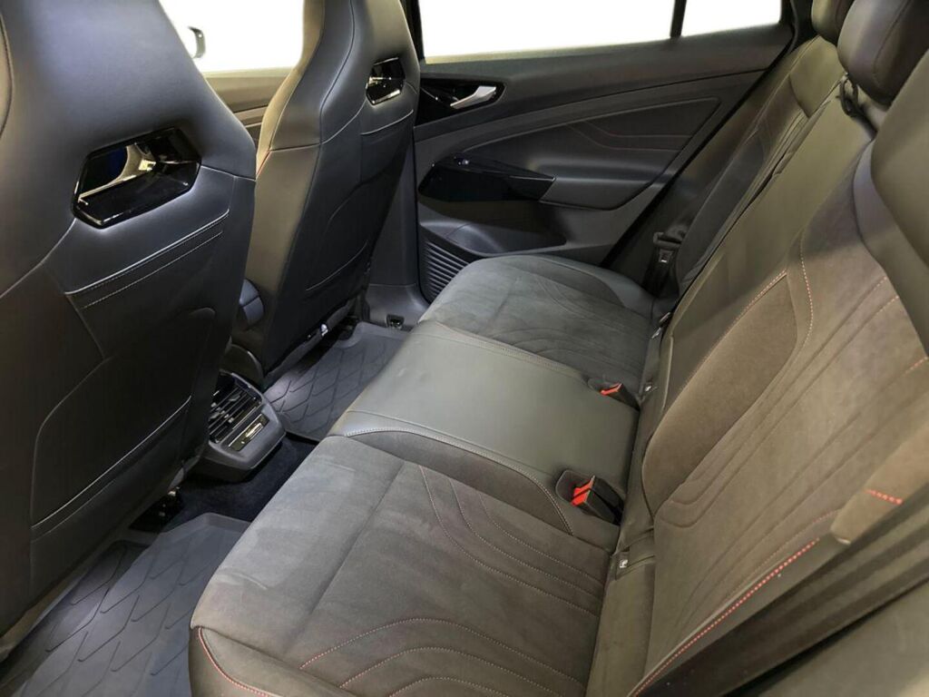 Volkswagen ID.4 2023 
