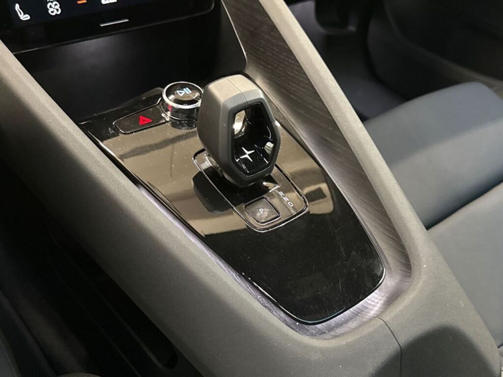 Polestar 2 2023 