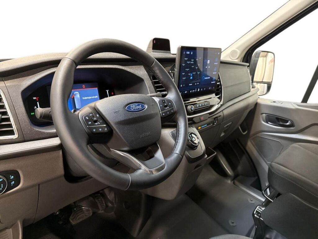 Ford Transit 2026 Musta