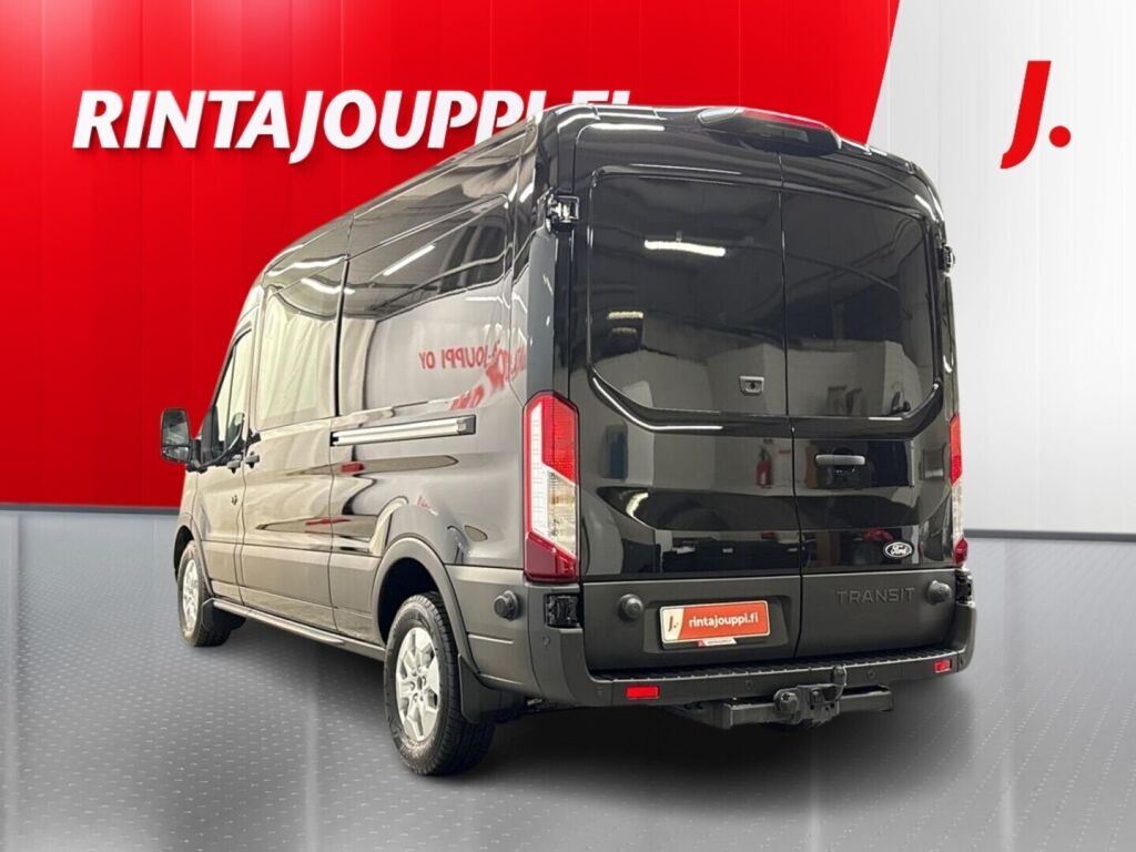 Ford Transit 2026 Musta