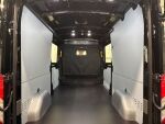 Ford Transit 2026 Musta