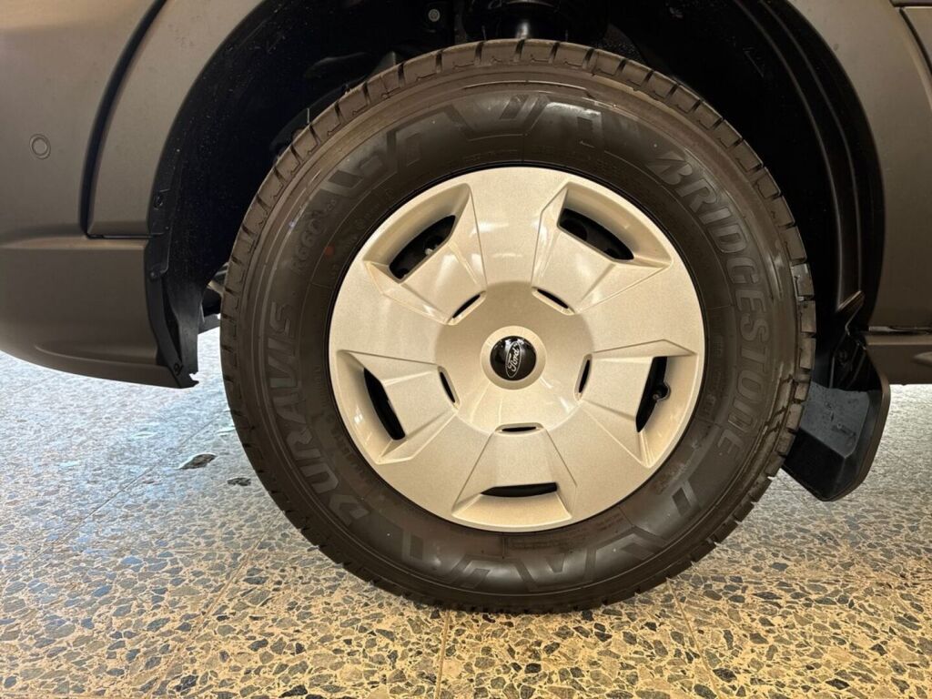 Ford Transit 2026 Magnetic