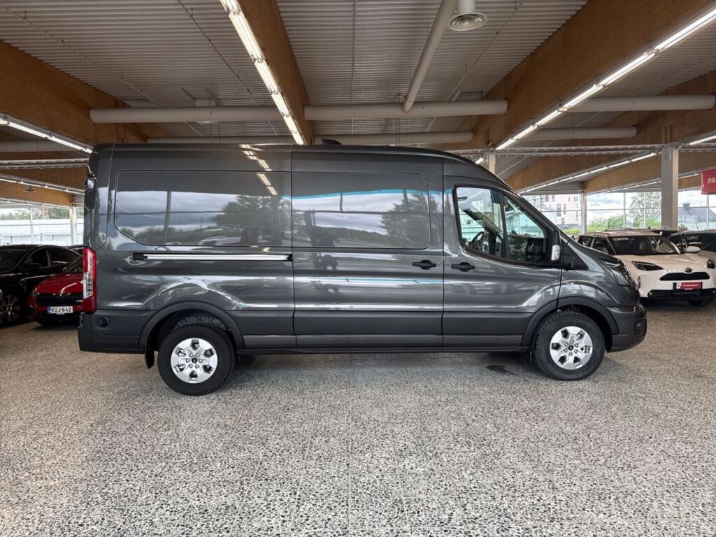 Ford Transit 2026 Magnetic